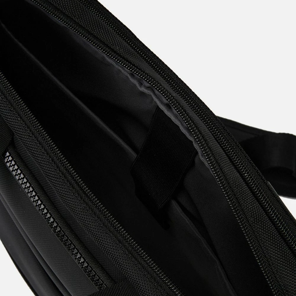 Сумка для ноутбука Discovery 15, черная