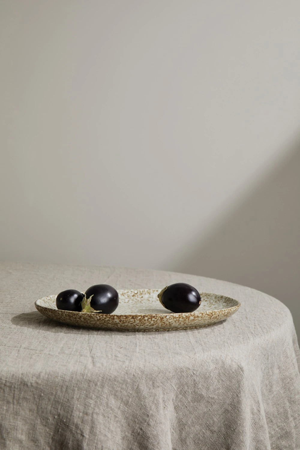 Тарелка VINGA Nuvem