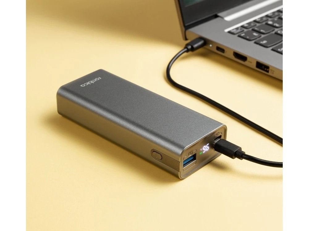 Внешний аккумулятор для смартфонов и ноутбуков NEO PRO-100С, 9600 mAh, 45 Вт