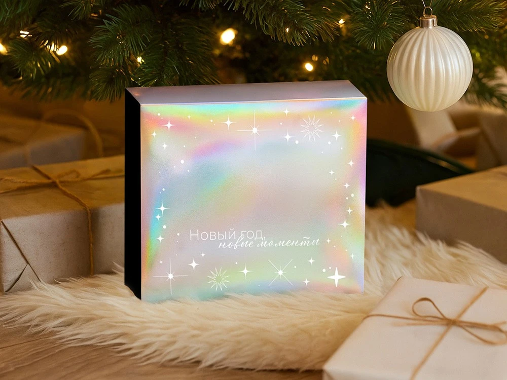 Подарочная коробка с голографическим шубером Aurora, L