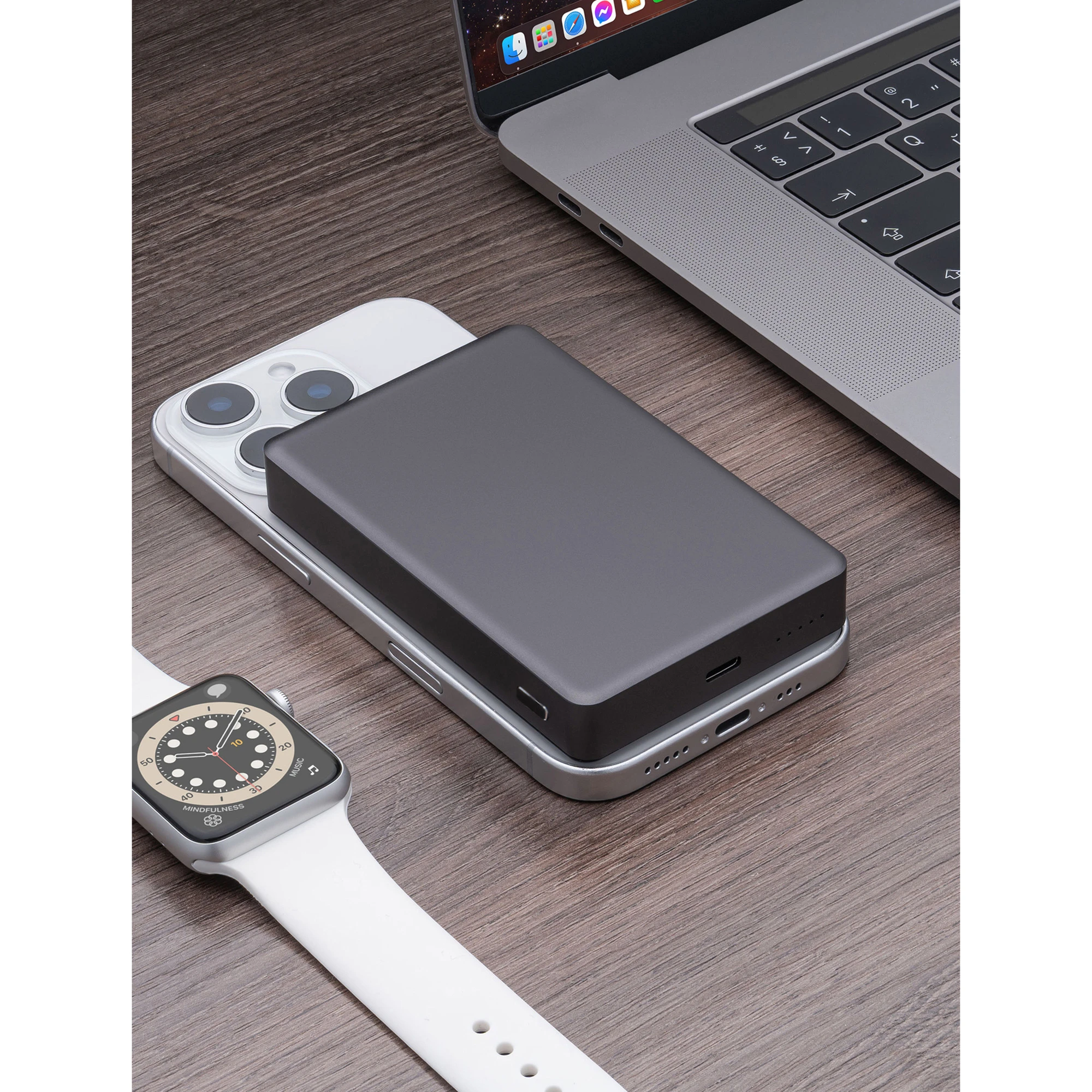 Внешний АКБ NRG Watch 10000 мА-ч, 15Вт, MageSafe